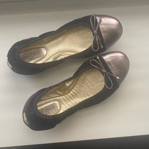 Jimmy Choo ballet flat with silver toe - LIKE NEW!
